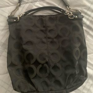 Women’s 100% authentic coach handbag
